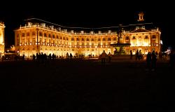 images/Fotos/Reisen/Frankreich/thumbs//farbspektrum-bordeaux-Place-Bourse.jpg