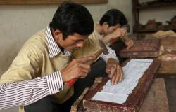 images/Fotos/Reisen/Kambodscha/thumbs//farbspektrum-Siem-Reap-handerwerker.jpg