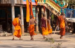 images/Fotos/Reisen/Kambodscha/thumbs//farbspektrum-moenchen.jpg