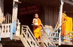 images/Fotos/Reisen/Kambodscha/thumbs//farbspektrum-moenchsjunge.jpg